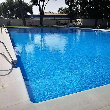 Piso En Avenida Andasol, Marbella. Pools + Tennis Marbella